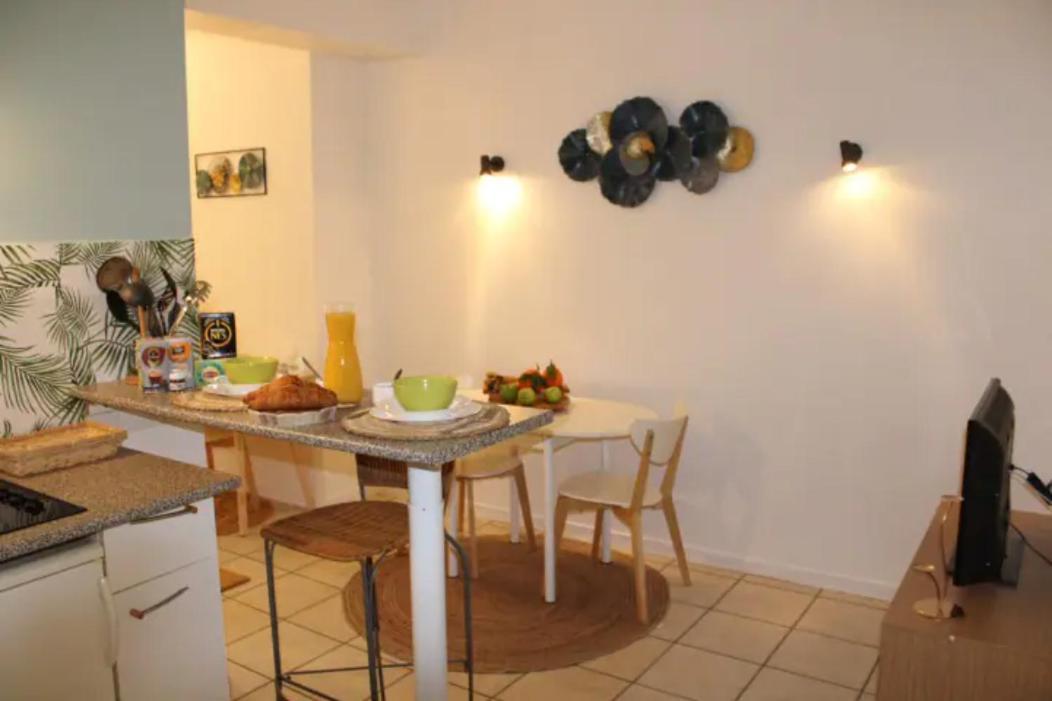The Garden, Proche Bord De Loire Apartment Orleans Exterior photo